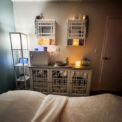 Sarah Elizabeth Skin Care - Spa Room