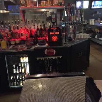 Arctic Breakaway - Sports Bars Near Me - Chelsea, Michigan