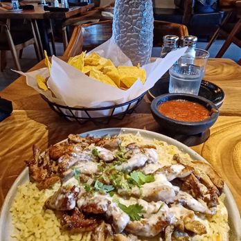 Tlahcos - Arroz con Pollo - Mexican Near Me - Plainfield, Indiana