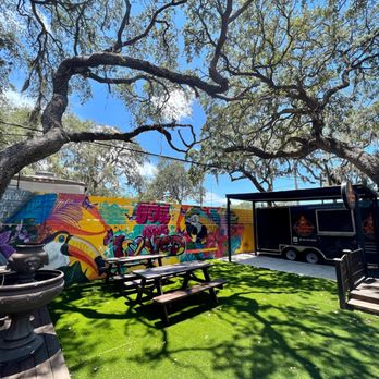 San Antonio Burgers - a colorful mural on the side of a building - Food Trucks Near Me - Riverview, Florida San Antonio Burgers - a colorful mural on the side of a building - Food Trucks Near Me - Riverview, Florida