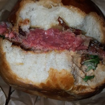 25 Degrees - Burger was still mooing.... - Burgers Near Me - Los Angeles, California 25 Degrees - Burger was still mooing.... - Burgers Near Me - Los Angeles, California