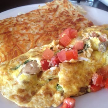 Rialto Cafe - Vegetable Omelette - Breakfast & Brunch Near Me - Fullerton, California