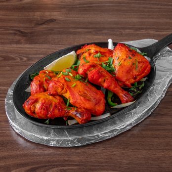 Taj Chaat House - a plate of chicken wings - Indian Near Me - Simi Valley, California Taj Chaat House - a plate of chicken wings - Indian Near Me - Simi Valley, California