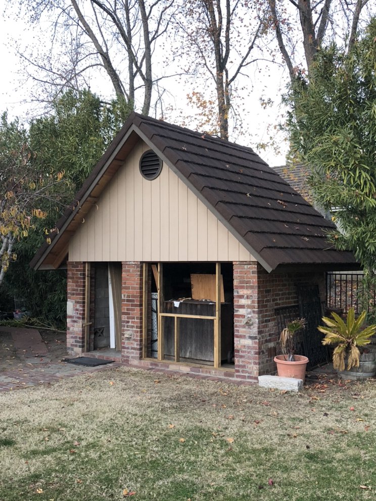 Slide of Petrashishin Roofing Co