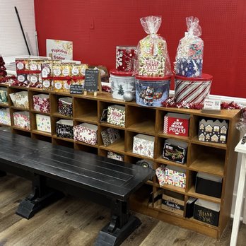 Popcorn Friday - Gift options galore! - Desserts Near Me - Belton, Texas Popcorn Friday - Gift options galore! - Desserts Near Me - Belton, Texas