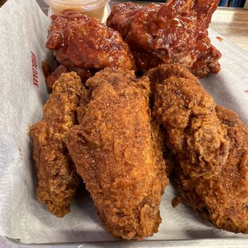 Holdaak Fried Chicken - Jumbo chicken wings. The two wetter wings are Soeul spicy. - Chicken Shop Near Me - Orange, California Holdaak Fried Chicken - Jumbo chicken wings. The two wetter wings are Soeul spicy. - Chicken Shop Near Me - Orange, California