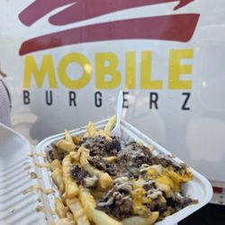 Mobile Burgerz - Loaded Fries