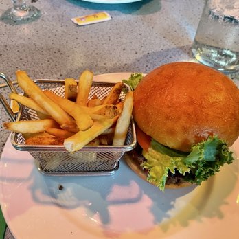 The Secret Garden Restaurant - Breakfast & Brunch Near Me - Niagara Falls, Ontario The Secret Garden Restaurant - Breakfast & Brunch Near Me - Niagara Falls, Ontario