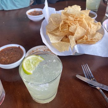 Uncle Julio's - happy hour $5 marg - Tex-Mex Near Me - Frontenac, Missouri Uncle Julio's - happy hour $5 marg - Tex-Mex Near Me - Frontenac, Missouri