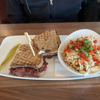Brodeur’s Bistro - The Reuben and Memphis Crunch side - Bistros Near Me - Langley, British Columbia Brodeur’s Bistro - The Reuben and Memphis Crunch side - Bistros Near Me - Langley, British Columbia