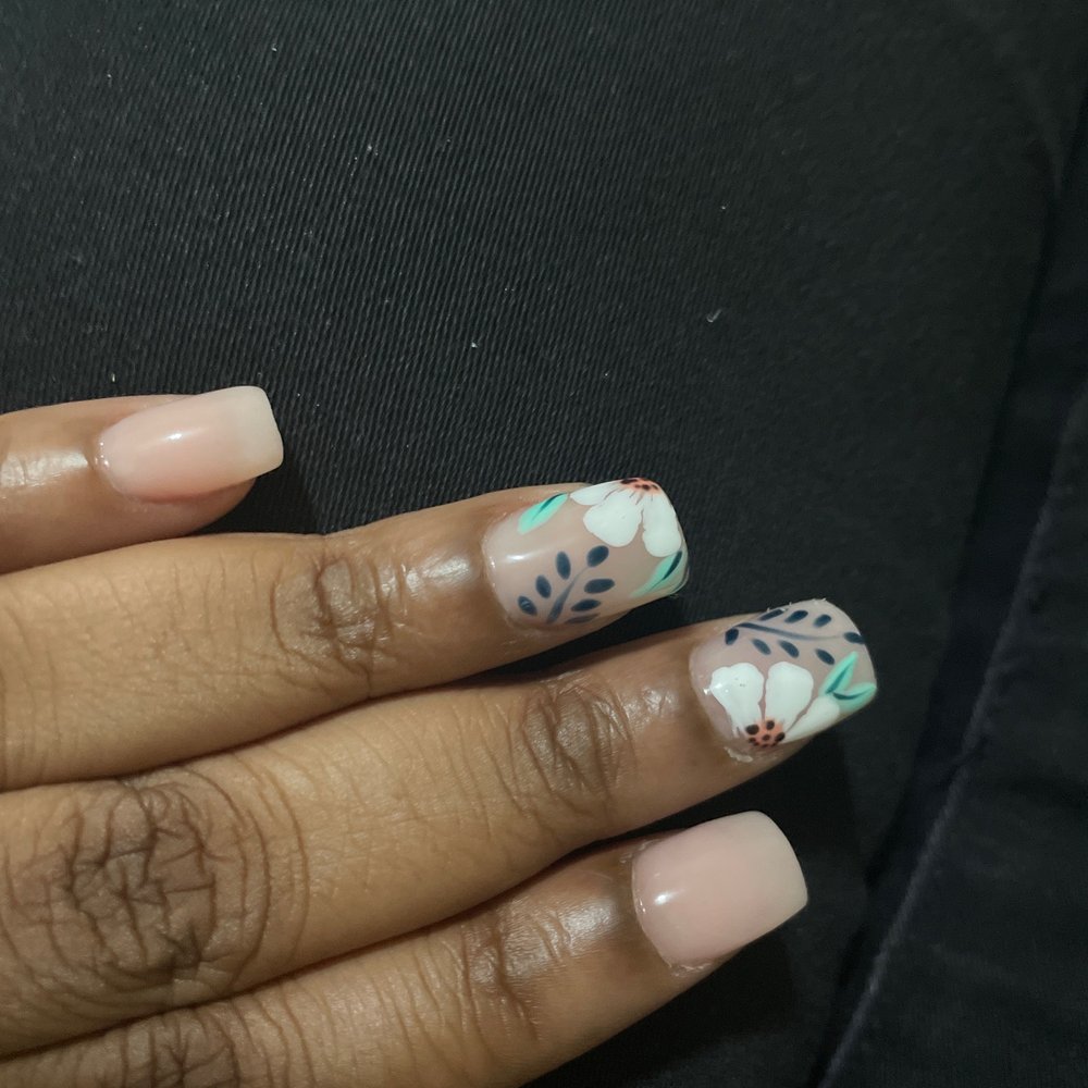 213 Nail & Spa - Acrylic nails - Nail Salons Near Me 213 Nail & Spa - Acrylic nails - Nail Salons Near Me