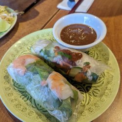 Pho May - Summer rolls