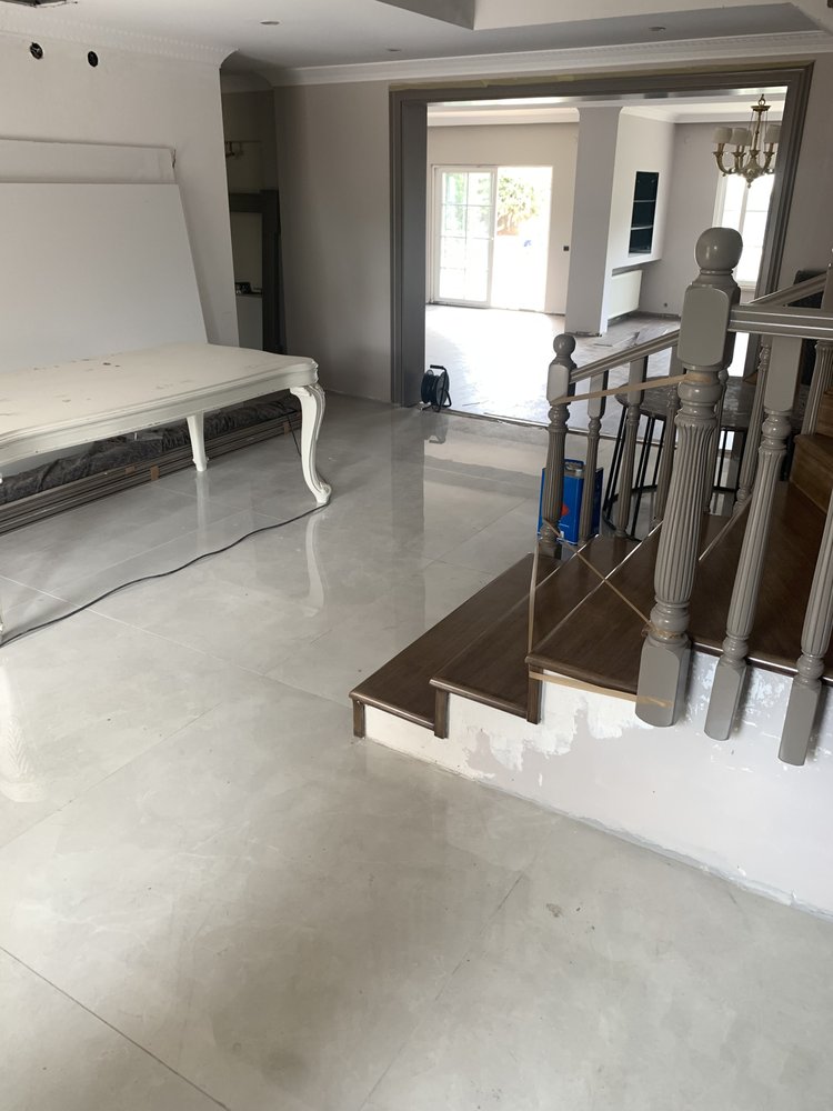 Slide of Laffhome Construction