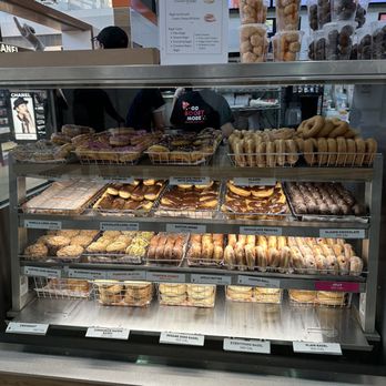 Dunkin' - Lots of donuts and muffins and donut holes to choose from. - Donuts Near Me - Chicago, Illinois Dunkin' - Lots of donuts and muffins and donut holes to choose from. - Donuts Near Me - Chicago, Illinois