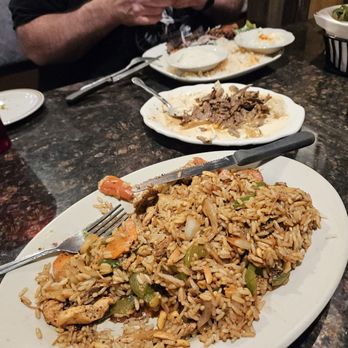 Makarios - Almond & Garlic chicken ghallaba - Middle Eastern Near Me - Birmingham, Alabama