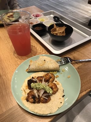 Tacos Neza Hollywood by null