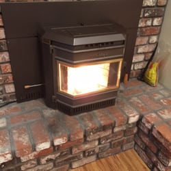 Elite Fireplace Service & Repair - Strong flame after Anthony cleaned out the air intake amongst other things!! So happy!!