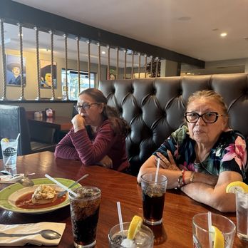 Los Tres Hermanos - Thank you, Clara - Mexican Near Me - Los Angeles, California