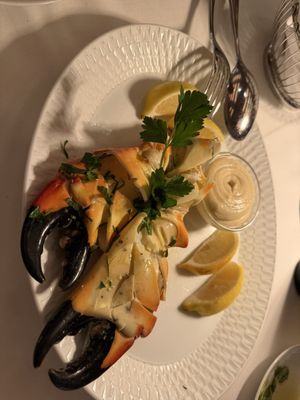 estiatorio Milos Hudson Yards by null