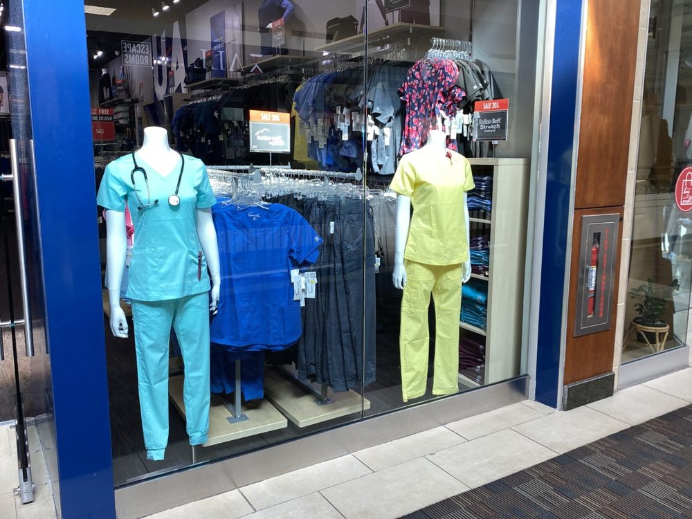 UNIFORM ADVANTAGE Updated October 2024 1500 Polaris Pkwy, Columbus