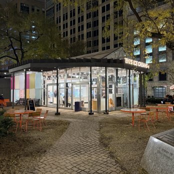 Jeni's Splendid Ice Creams - Ice Cream & Frozen Yogurt Near Me - Chicago, Illinois