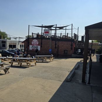 Slap's BBQ - Front seating, covered seating is after your purchases the food - Barbeque Near Me - Kansas City, Kansas Slap's BBQ - Front seating, covered seating is after your purchases the food - Barbeque Near Me - Kansas City, Kansas