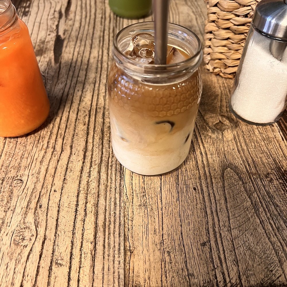 Boutik - Iced latte - Cafes Near Me - Lisbon, 11