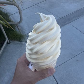Oke Poke - Dole ? whip pineapple - Poke Near Me - Napa, California