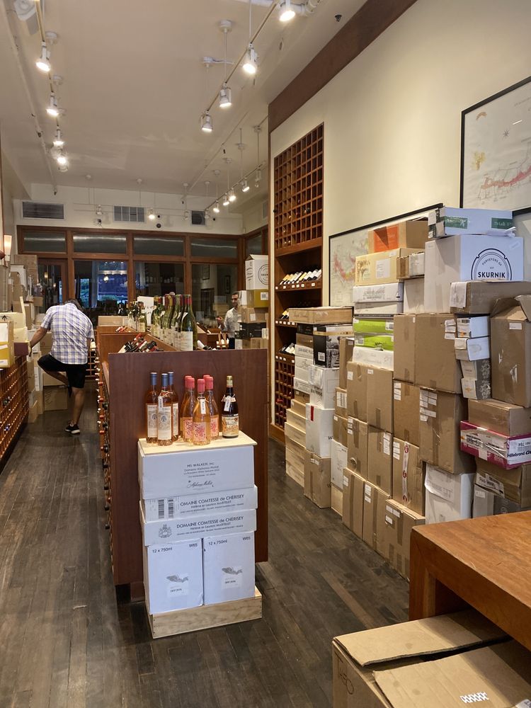 TRIBECA WINE MERCHANTS Updated September 2024 19 Reviews 40