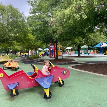 Clemyjontri Park - Playgrounds Near Me - Mclean, Virginia