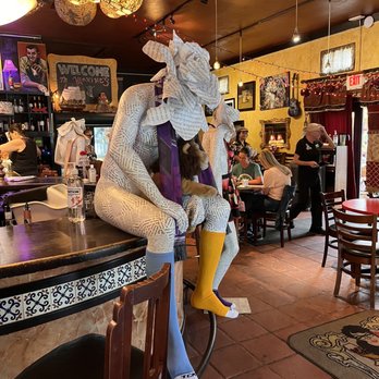 Maxine's On Shine - New American Near Me - Orlando, Florida Maxine's On Shine - New American Near Me - Orlando, Florida
