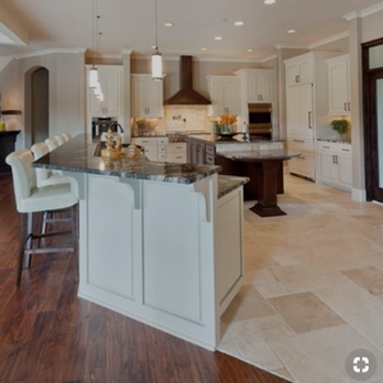 Big Bob's Flooring Outlet - Wood and Tile - Flooring Near Me - Liberty, Missouri