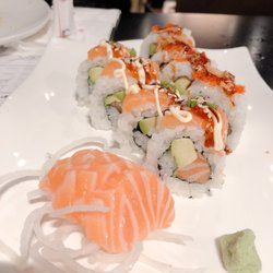 Yen - Sashimi and rolls