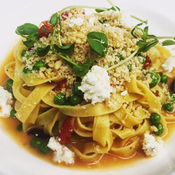 Auberge du Pommier - Pasta summerlicious - French Near Me - Toronto, Ontario