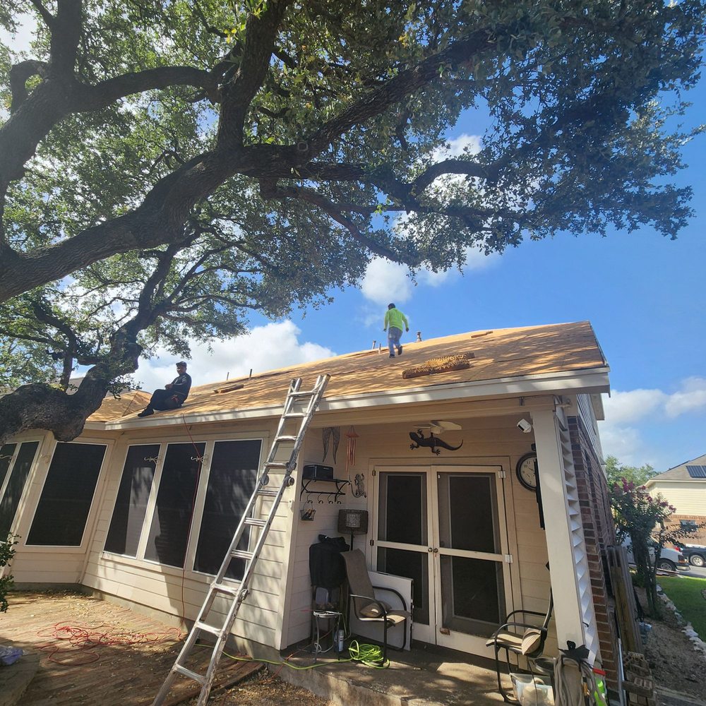 Slide of Signature Roofing & Coatings