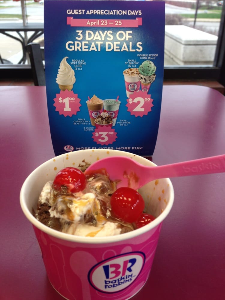 BASKIN ROBBINS 122 Hawthorn Ctr, Vernon Hills, Illinois Ice Cream