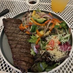 Moorings Beach Club - Skirt steak