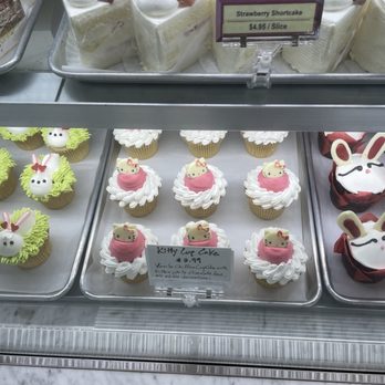 Honu Bakery - Bakeries Near Me - Honolulu, Hawaii Honu Bakery - Bakeries Near Me - Honolulu, Hawaii