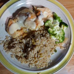 Jasmine at Belden - Walnut shrimp with fried rice and broccoli