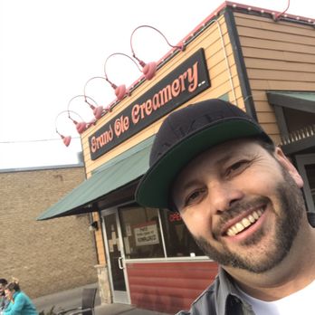 Grand Ole Creamery - Hat & smile - Ice Cream & Frozen Yogurt Near Me - Minneapolis, Minnesota