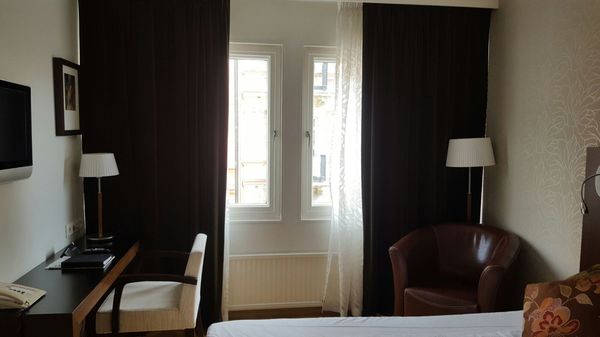 First Hotel Statt by null