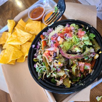 Cinco TacoBar - Veggie bowl - Mexican Near Me - San Leandro, California Cinco TacoBar - Veggie bowl - Mexican Near Me - San Leandro, California