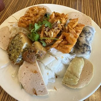 Banh Cuon Tay Ho - Vietnamese Near Me - Westminster, California