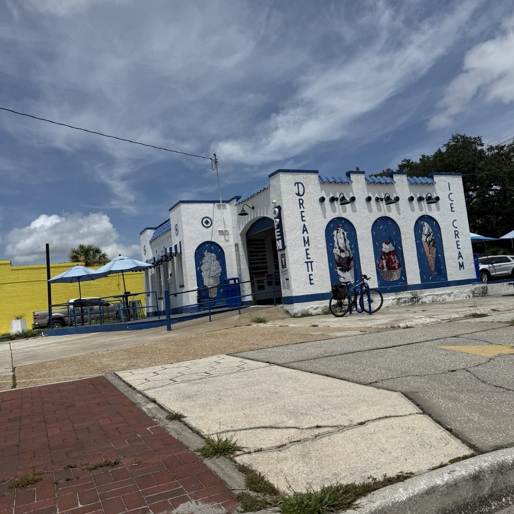 Dreamette Ice Cream Springfield - Ice Cream & Frozen Yogurt Near Me - Jacksonville, Florida Dreamette Ice Cream Springfield - Ice Cream & Frozen Yogurt Near Me - Jacksonville, Florida