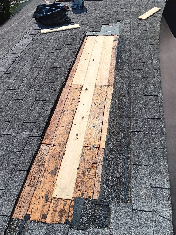 Slide of Deras Roofing & Remodelacio