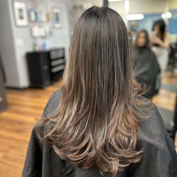 Salon 808 - Milk Chocolate Foilayage pt. 2