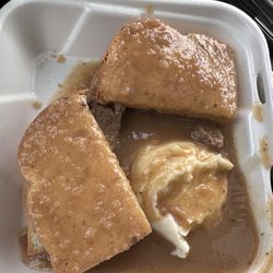 Char's Cafe - Meatloaf sandwich served with mashed potatoes and a generous helping of gravy