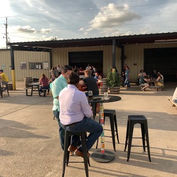 No Label Brewing - Breweries Near Me - Katy, Texas No Label Brewing - Breweries Near Me - Katy, Texas