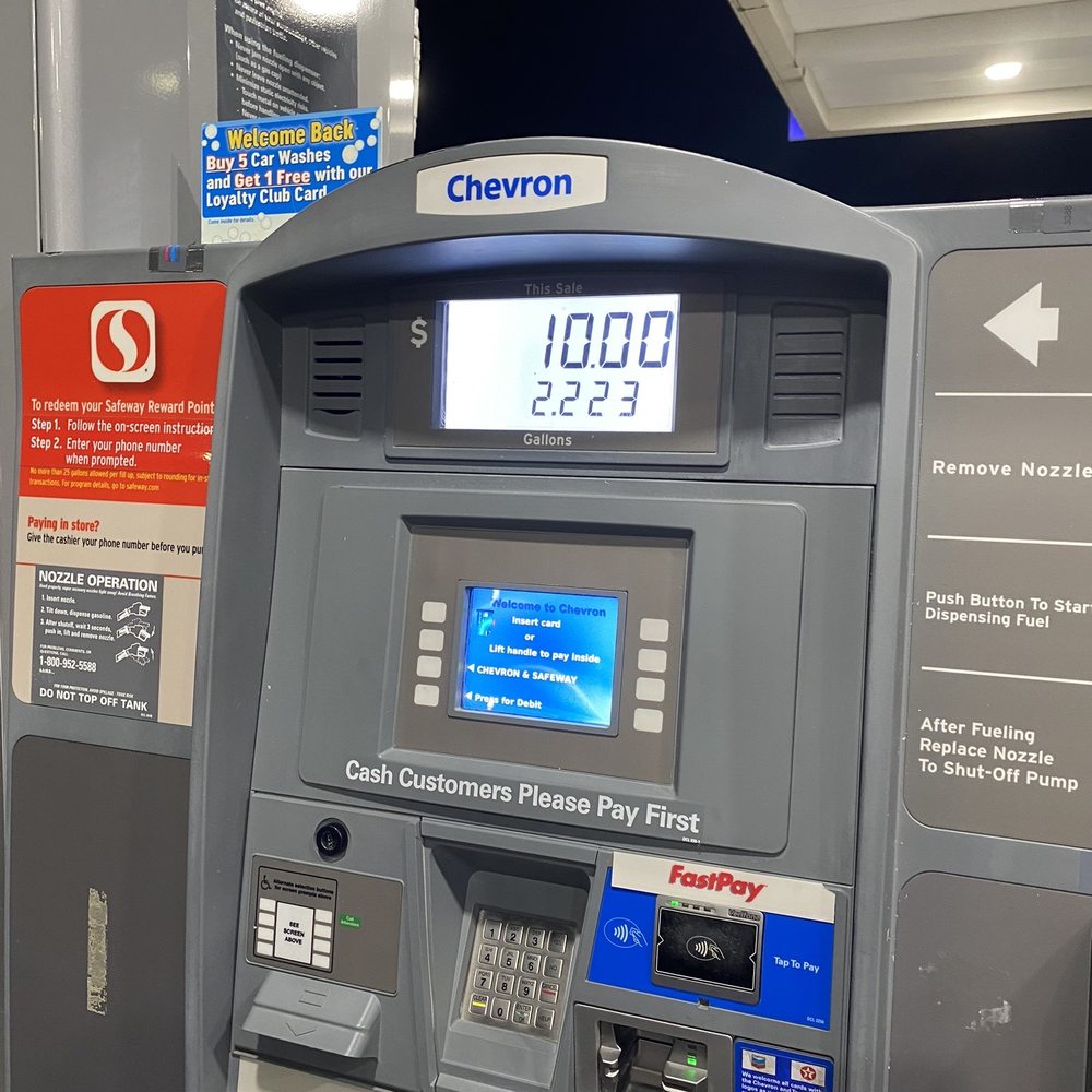 Chevron - a close up of a cash machine - Gas Stations Near Me - Sacramento, California Chevron - a close up of a cash machine - Gas Stations Near Me - Sacramento, California