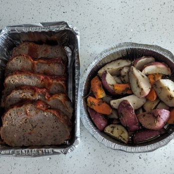 Colossal Cafe - Meatloaf and roasted veggies - American Near Me - Saint Paul, Minnesota